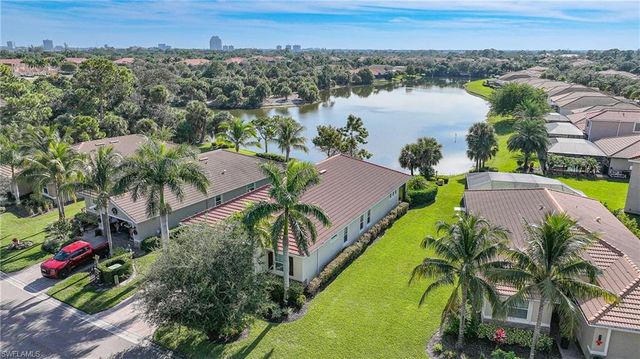 13120 Silver Thorn LOOP, North Fort Myers, FL 33903