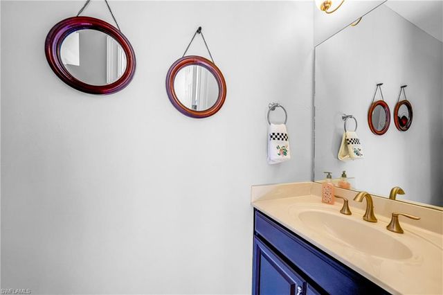 13120 Silver Thorn LOOP, North Fort Myers, FL 33903