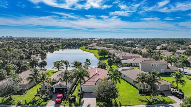 13120 Silver Thorn LOOP, North Fort Myers, FL 33903