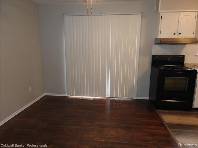 5919 Western Road, Flint, MI 48506