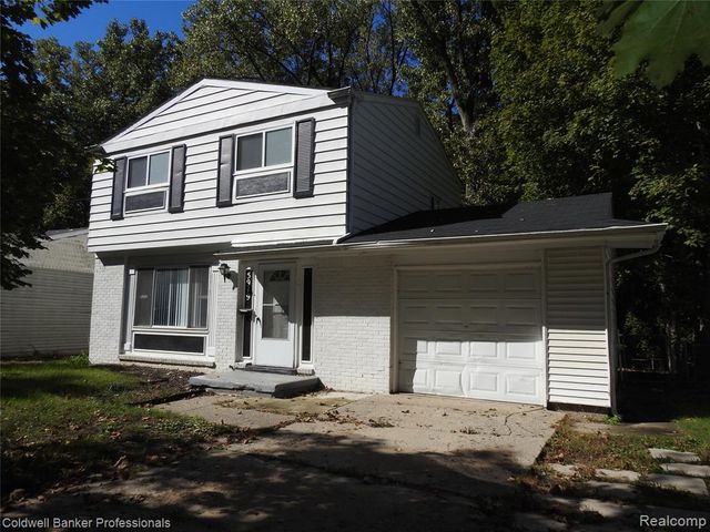 5919 Western Road, Flint, MI 48506