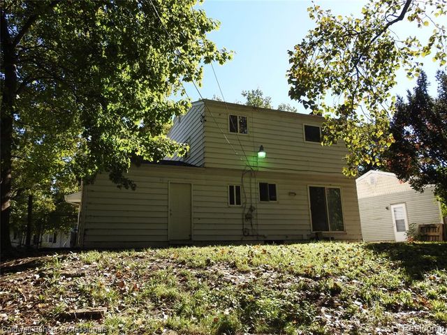 5919 Western Road, Flint, MI 48506