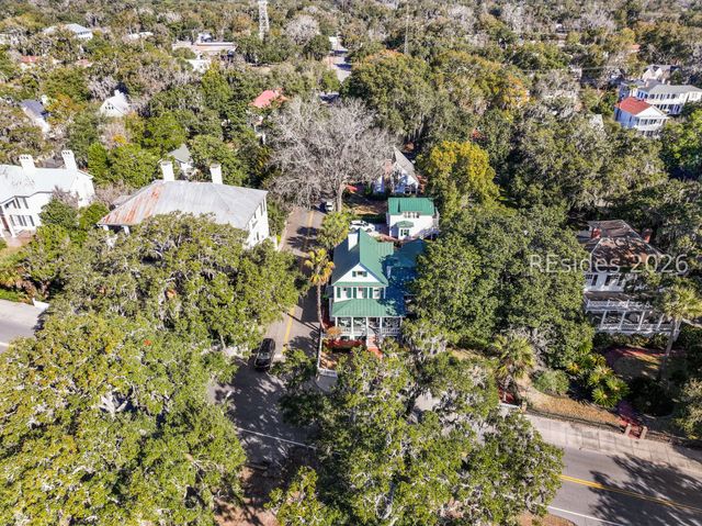 1307 Bay St, Beaufort, SC 29902