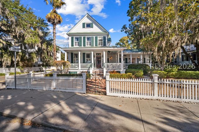1307 Bay St, Beaufort, SC 29902