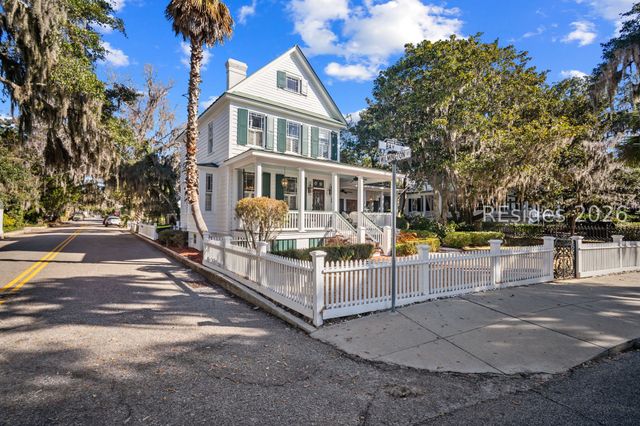 1307 Bay St, Beaufort, SC 29902