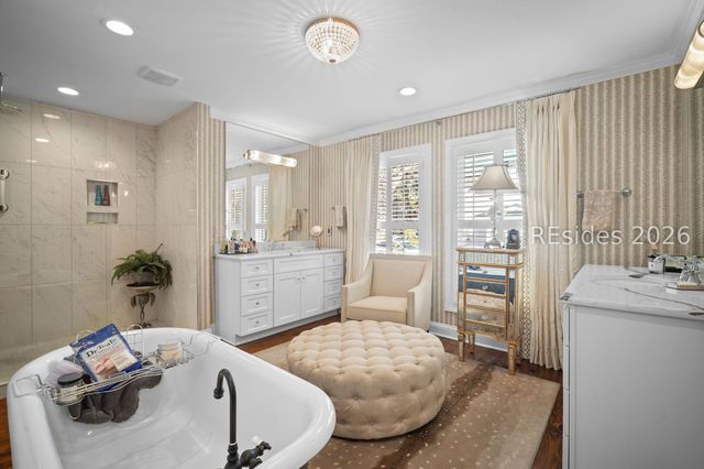 1307 Bay St, Beaufort, SC 29902