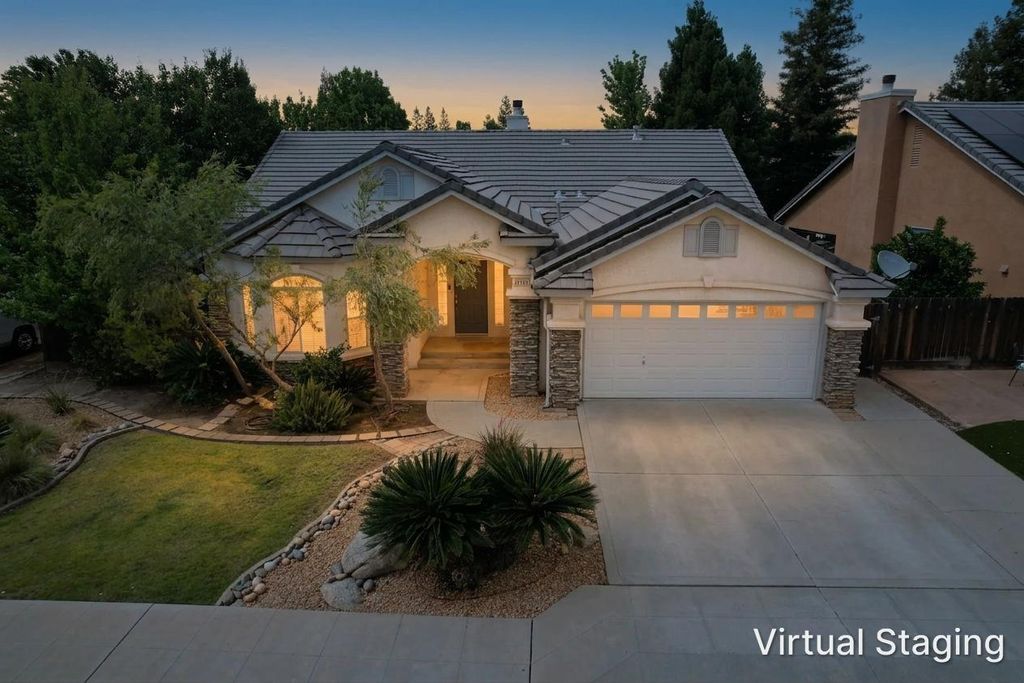Image 1 of property listing at 2050 E Fox Glen Drive, Fresno, CA 93730