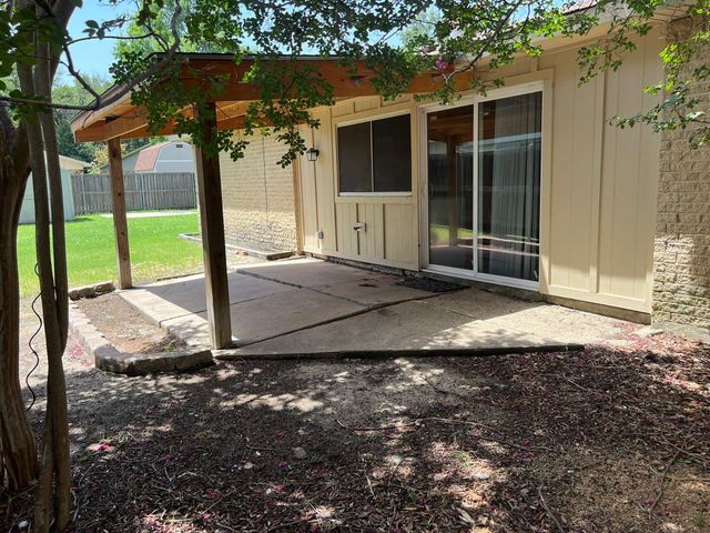 2830 Fern Glen Drive, Garland, TX 75043