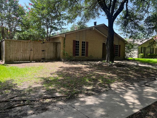 2830 Fern Glen Drive, Garland, TX 75043