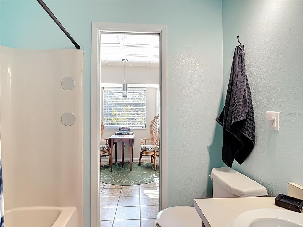 Image 37 of property listing at 10251 OCEANSPRAY BOULEVARD, Englewood, FL 34224