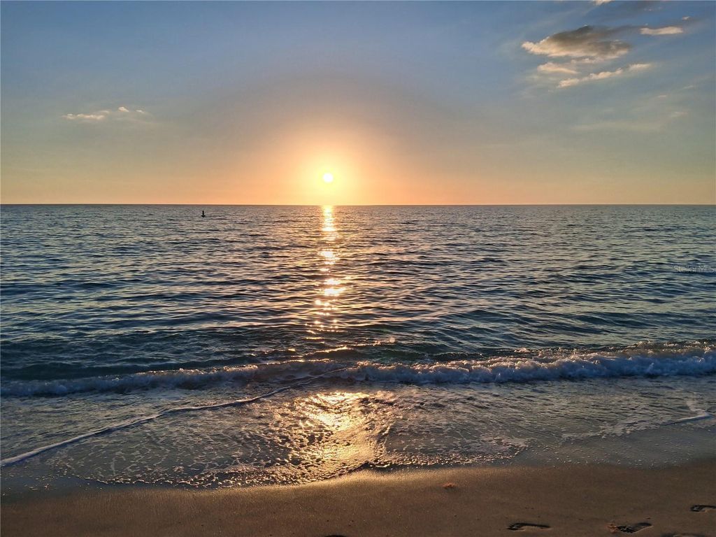 Image 58 of property listing at 10251 OCEANSPRAY BOULEVARD, Englewood, FL 34224