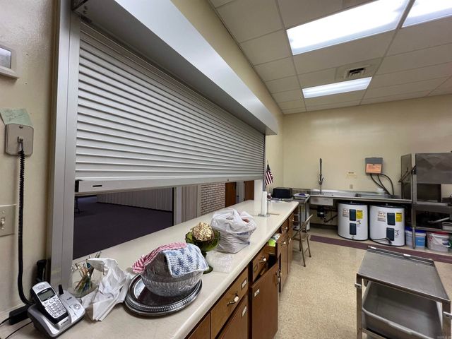 600 W CHURCH Street, Horseshoe Bend, AR 72512