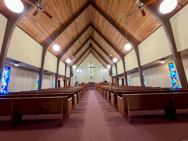 600 W CHURCH Street, Horseshoe Bend, AR 72512