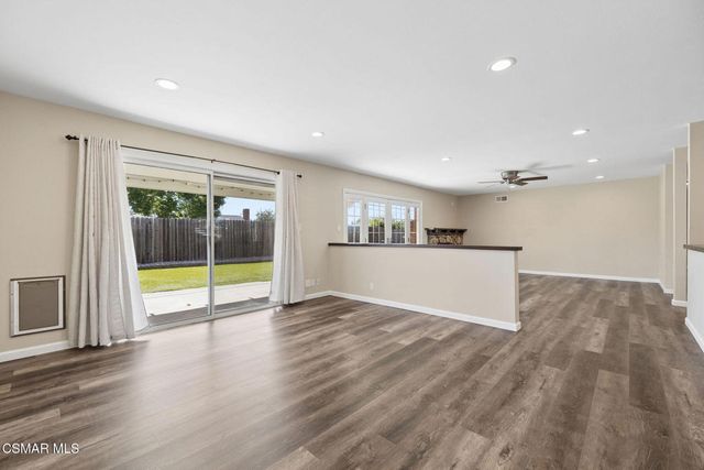 2066 Dwight Avenue, Camarillo, CA 93010