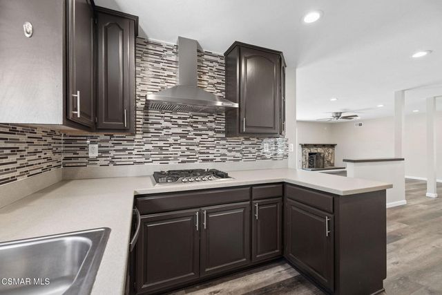 2066 Dwight Avenue, Camarillo, CA 93010