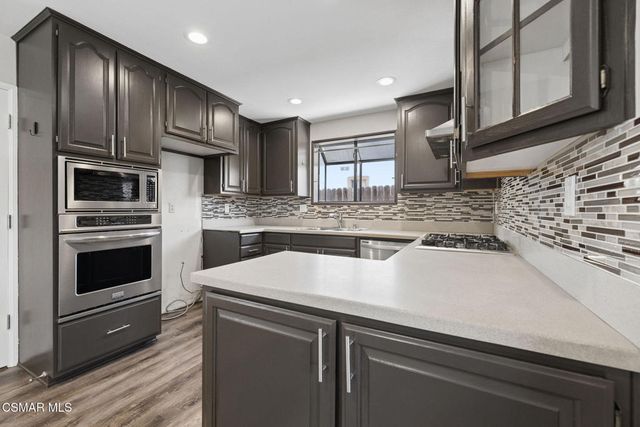 2066 Dwight Avenue, Camarillo, CA 93010