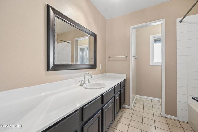 2066 Dwight Avenue, Camarillo, CA 93010