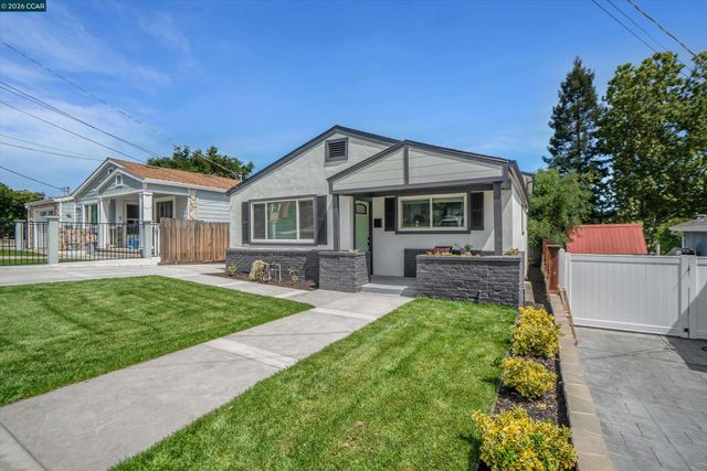 2131 Pomona Ave, Martinez, CA 94553