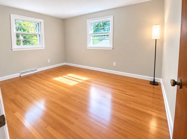 15 Carriage Dr, Chelmsford, MA 01824