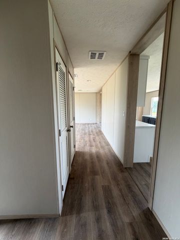 4214 Woodrow Center Rd, Kingsbury, TX 78638
