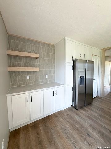 4214 Woodrow Center Rd, Kingsbury, TX 78638