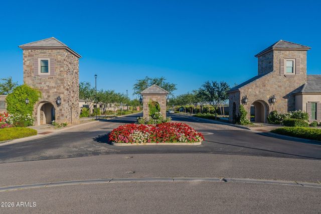 3346 S STUART Court, Gilbert, AZ 85297