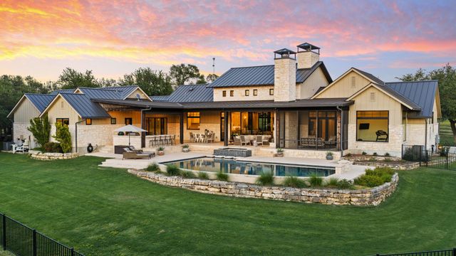 1457 Avenida High VW, Driftwood, TX 78619