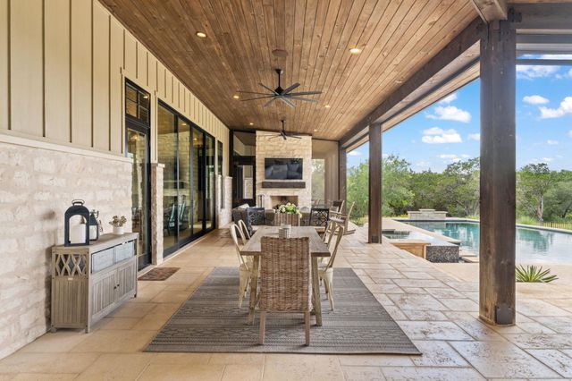 1457 Avenida High VW, Driftwood, TX 78619