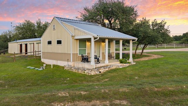 1457 Avenida High VW, Driftwood, TX 78619