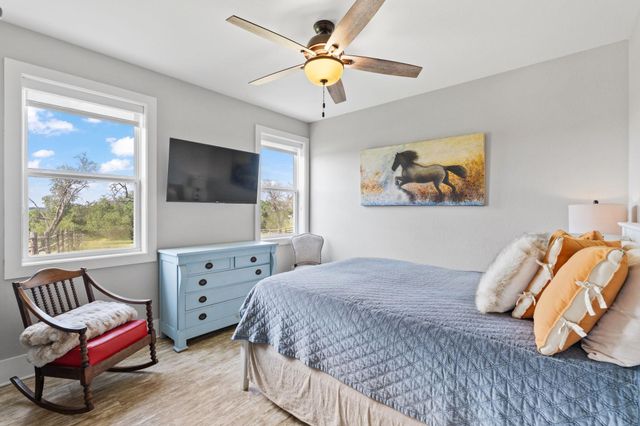 1457 Avenida High VW, Driftwood, TX 78619