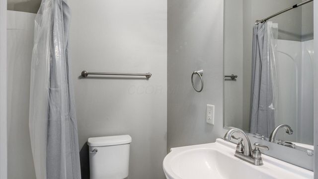 128 S Pearl Street, Granville, OH 43023