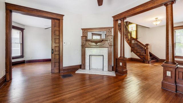 128 S Pearl Street, Granville, OH 43023