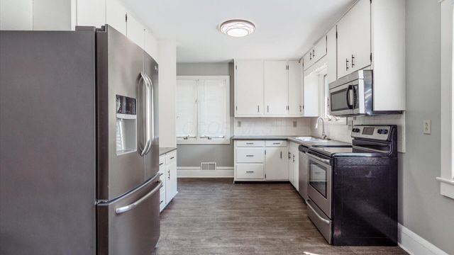 128 S Pearl Street, Granville, OH 43023