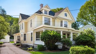 128 S Pearl Street, Granville, OH 43023