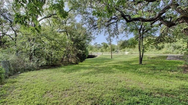 4407 Limewood CT A, Austin, TX 78727