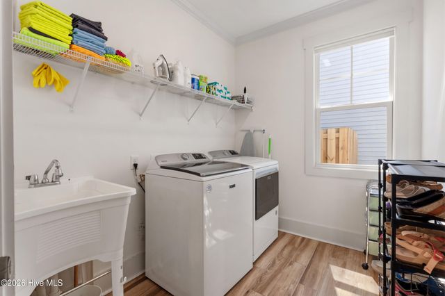 6532 Oak Canopy Drive, Wilmington, NC 28409