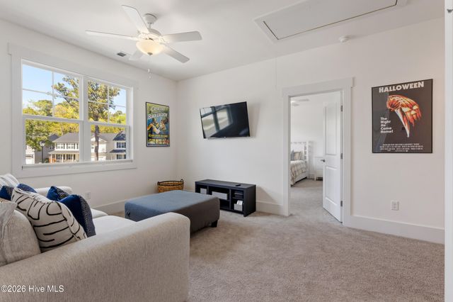 6532 Oak Canopy Drive, Wilmington, NC 28409