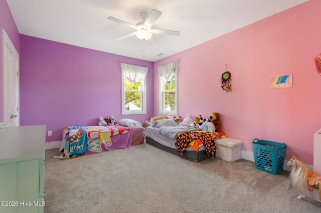 6532 Oak Canopy Drive, Wilmington, NC 28409