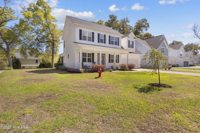 6532 Oak Canopy Drive, Wilmington, NC 28409