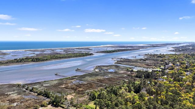 6532 Oak Canopy Drive, Wilmington, NC 28409