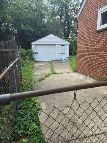 13619 Penrod Street, Detroit, MI 48223