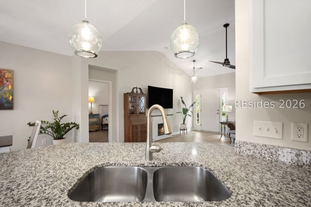 22 Sand Live Oak Dr, Bluffton, SC 29910