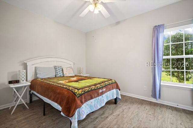 22 Sand Live Oak Dr, Bluffton, SC 29910