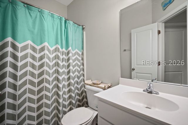 22 Sand Live Oak Dr, Bluffton, SC 29910