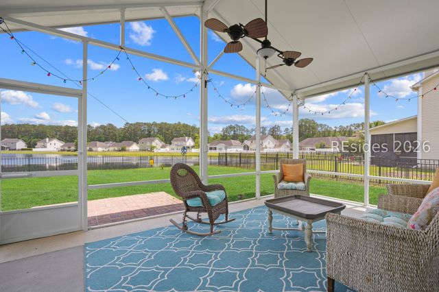22 Sand Live Oak Dr, Bluffton, SC 29910