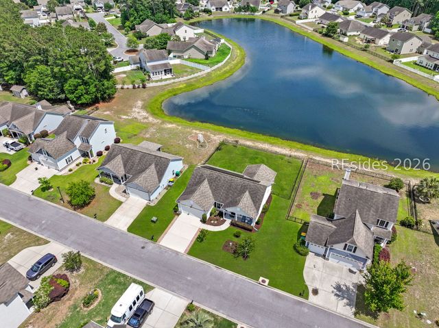 22 Sand Live Oak Dr, Bluffton, SC 29910