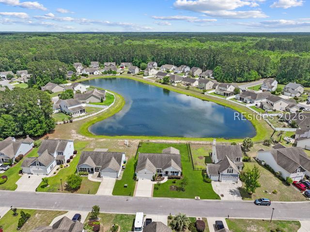 22 Sand Live Oak Dr, Bluffton, SC 29910
