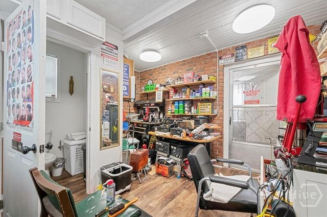 420 W 42nd Street, Savannah, GA 31401