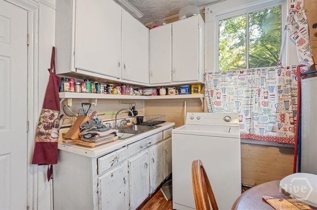 420 W 42nd Street, Savannah, GA 31401