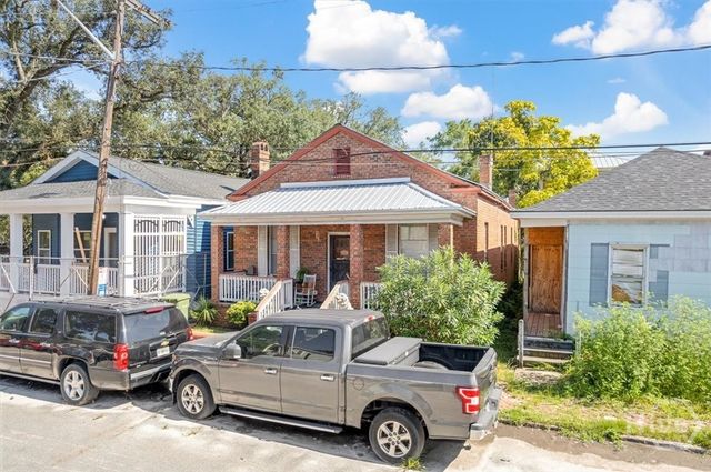 420 W 42nd Street, Savannah, GA 31401